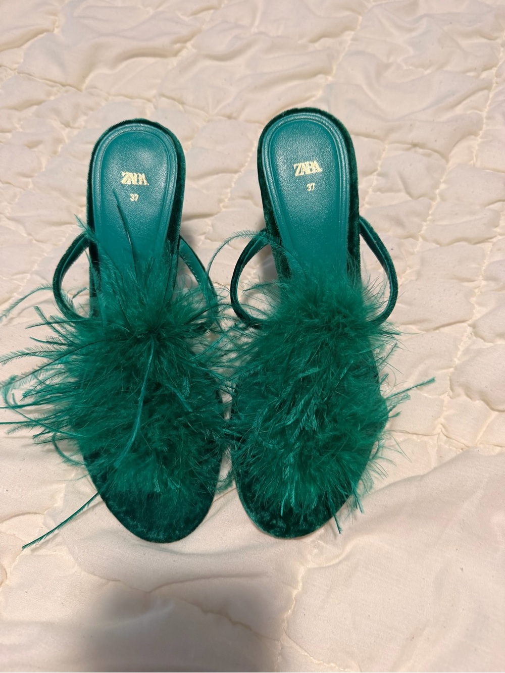 Zara Emerald Feather Mule Slides